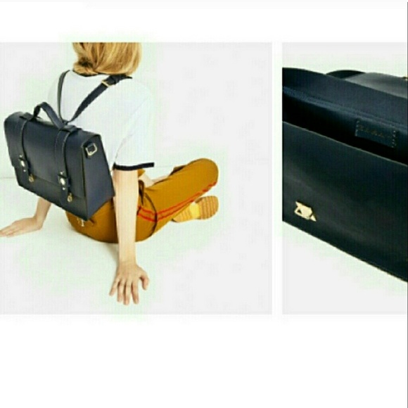 💙HP💙 NEW 2-in-1 Convertible Crossbody Zara - Picture 2 of 4